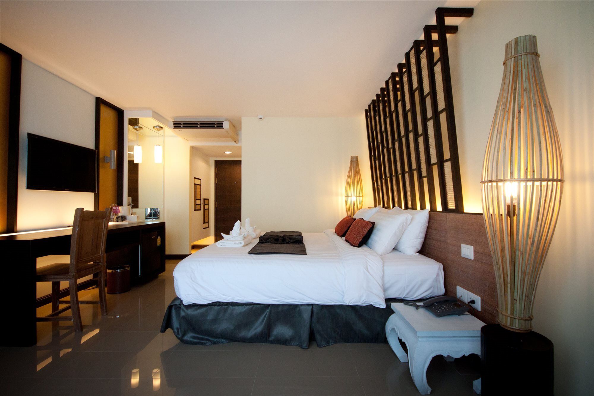 Nimman Mai Design Hotel Chiang Mai - SHA Plus Bagian luar foto